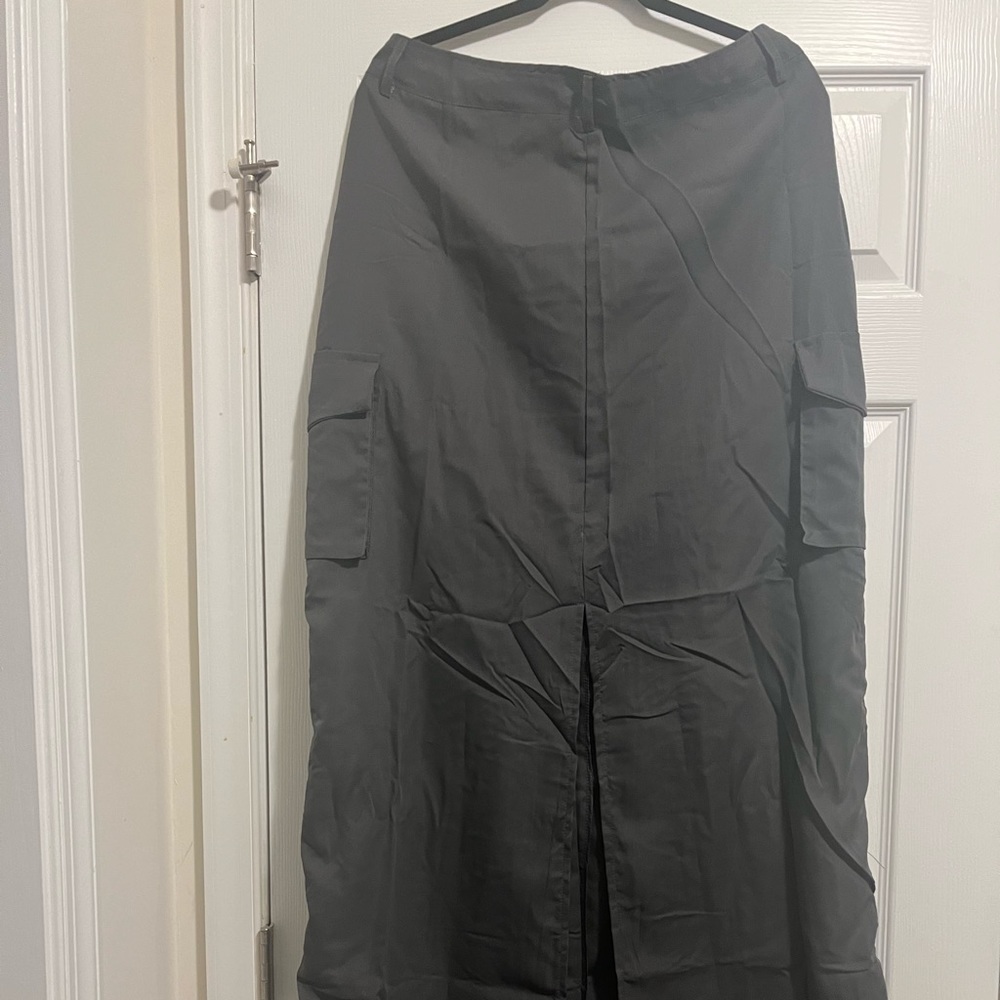 Maxi cargo skirt (gray)